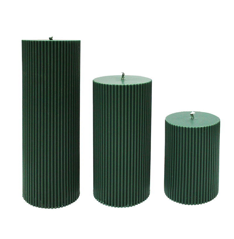 Velas romanas verdes escuras, verdes claras, rosa e brancas